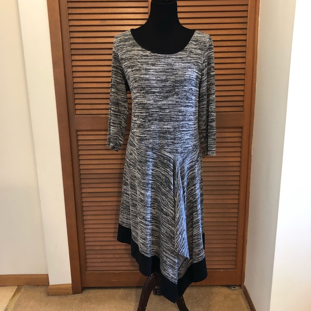 Avenue plus size gray black sweater dress 14/16